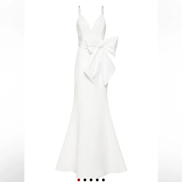 Rebecca Vallance | Dresses | Rebecca Vallance Genevieve Gown Ivorywhite  Dress | Poshmark